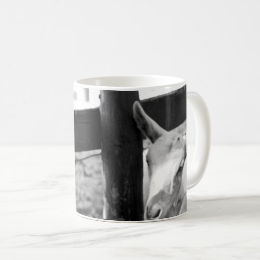 Tasse effrontée d'enfants (chèvres de bébé) (Devant droit)