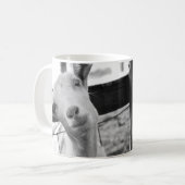 Tasse effrontée d'enfants (chèvres de bébé) (Devant gauche)