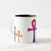 Tasse égyptienne de filasse et d'Anhk de déesse (Devant gauche)