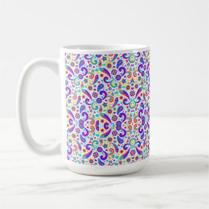 Tasse en céramique blanche avec un paisley coloré
