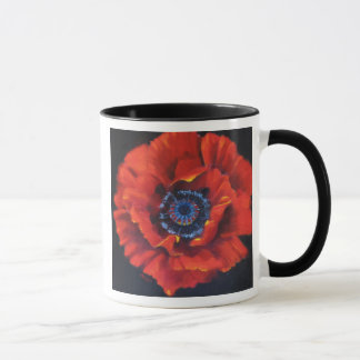 Tasse en céramique de pavot rouge