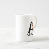 Tasse En Porcelaine Aquarelle Blush Pastel Rose Monogramme avec nom (Devant droit)