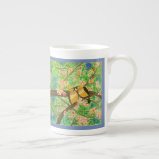 Tasse En Porcelaine Aquarelle d'oiseaux et de fleurs de ressort