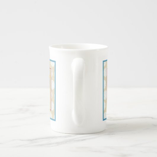 Tasse En Porcelaine Camion Bulldozer Jaune par Chariklia Zarris (Dos)