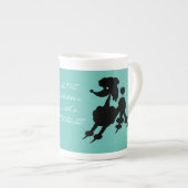 Tasse En Porcelaine Caniche noir sur Teal (Devant droit)