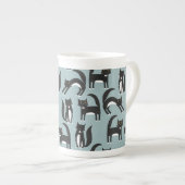Tasse En Porcelaine Chats Tuxedo noirs et blancs (Devant droit)