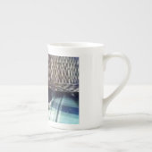 Tasse En Porcelaine Chiot sous le panier (Droite)