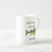 Tasse En Porcelaine Citation de pêche au walleye (Devant droit)