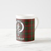 Tasse En Porcelaine Clan écossais Boyd Crest Badge & Tartan (Devant droit)