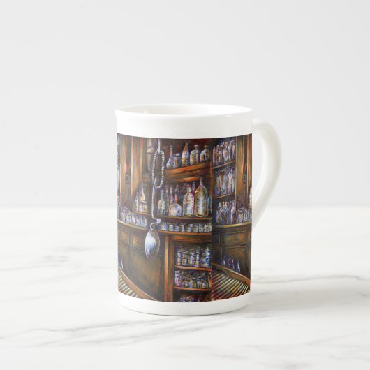 Tasse En Porcelaine Compris implicitement (Devant droit)