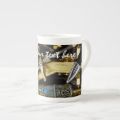 Tasse En Porcelaine Dagers, Dirks et Sabres (Devant droit)