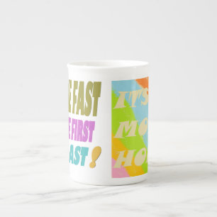 Tasse En Porcelaine Embrasse la mode rapide et rapide quelle combinais