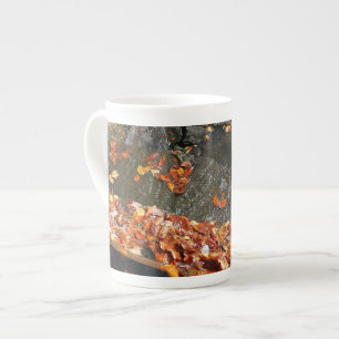 Tasse En Porcelaine Feuilles d'automne dans la cascade I Photographie