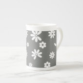 Tasse En Porcelaine Fleurs et pétales 2 (Devant droit)