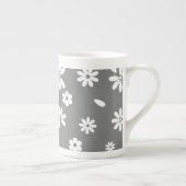 Tasse En Porcelaine Fleurs et pétales 2 (Droite)