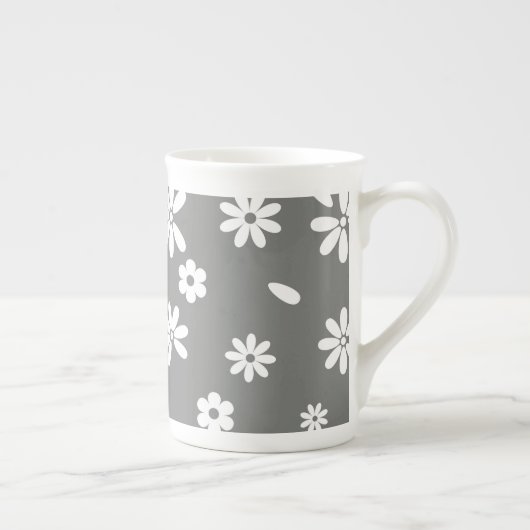 Tasse En Porcelaine Fleurs et pétales 2 (Droite)