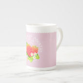 Tasse En Porcelaine Fraise Pastel Design rose. (Devant droit)