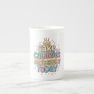 Tasse En Porcelaine Gâteau d'anniversaire drôle - Les calories ne comp