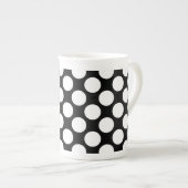 Tasse En Porcelaine Grands points rétro - blanc et noir (Devant droit)