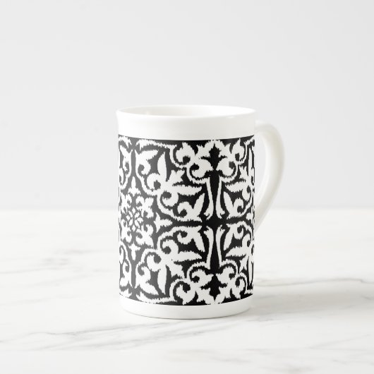 Tasse En Porcelaine Ikat damask pattern - noir et blanc (Devant droit)