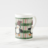 Tasse En Porcelaine Joyeux Noël, Penguin Stripe (Devant droit)