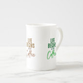 Tasse En Porcelaine La vie commence après (Devant droit)