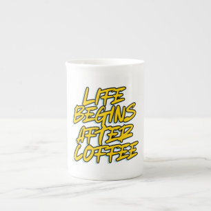 TASSE EN PORCELAINE LA VIE COMMENCE APRÈS LE CAFÉ