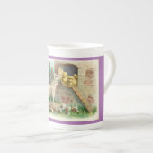 Tasse En Porcelaine Lamb Avec Poussins Boug Spécial (Devant droit)