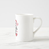 Tasse En Porcelaine L'amour grandit ici - Typographie moderne du cœur (Droite)