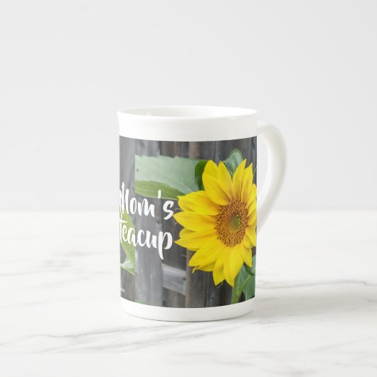 Tasse En Porcelaine Maman's Teacup par RoseWrites (Devant droit)