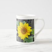 Tasse En Porcelaine Maman's Teacup par RoseWrites (Droite)