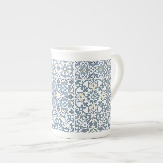Tasse En Porcelaine Mediterranean Tiles, Moroccan, Majolica, Azulejo (Devant droit)