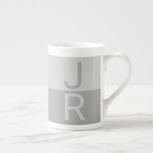 Tasse En Porcelaine Monogramme d'initiales Modernes Gris Clair & Gris