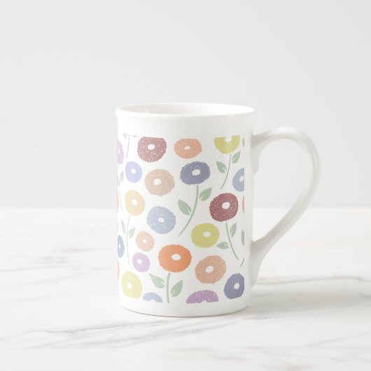 Tasse En Porcelaine Motif de fleurs floues Pastels sur fond blanc (Droite)