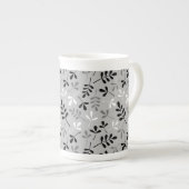 Tasse En Porcelaine Motif Feuille assisté Monochrome (Devant droit)