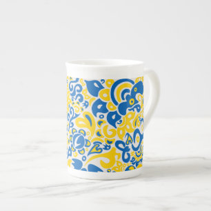 Tasse En Porcelaine Motif folklorique aux couleurs du drapeau ukrainie