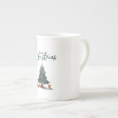 Tasse En Porcelaine Noël Jaune Vert Isolé (Devant droit)
