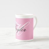 Tasse En Porcelaine Noir et blanc Fatigue Monogramme rose (Devant droit)