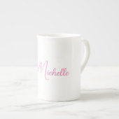 Tasse En Porcelaine Nom d'écriture moderne professionnel rose blanc (Devant droit)