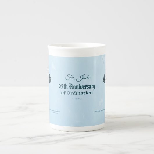Tasse En Porcelaine Nom personnalisé & Anniversaire Année Ordination, (Devant)