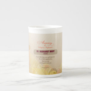 Tasse En Porcelaine Nonne faite sur commande de nom et d'année,