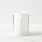 Tasse En Porcelaine Nuages Puffy Sur Ciel Bleu (Dos)