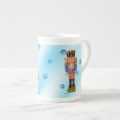 Tasse En Porcelaine Nutcracker allemand (Devant droit)