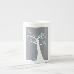 Tasse En Porcelaine Oiseaux Bleus Clair sur un Arbre Blanc Tourbillonn