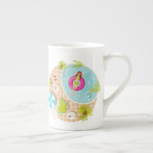 Tasse En Porcelaine Piscine fille en bikini plage d'été