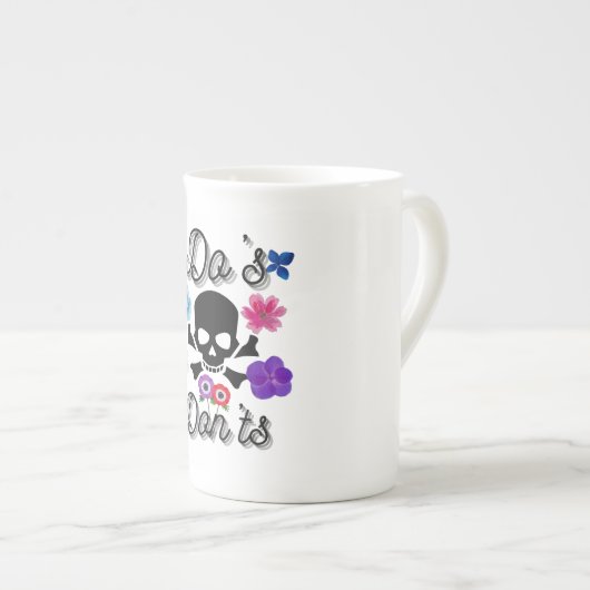 Tasse En Porcelaine Recommandations (Devant droit)