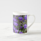 Tasse En Porcelaine Rhododendron pourpre fleurit (Droite)