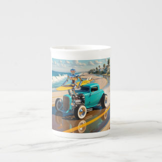 Tasse En Porcelaine Robot avec planche de surf sur une voiture vintage