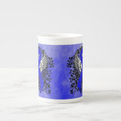Tasse En Porcelaine Ruban de sensibilisation bleu avec ailes (Devant)