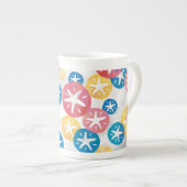 Tasse En Porcelaine Sable Dollar Jaune Rouge Bleu Motif (Devant droit)